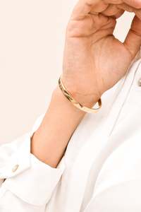 Estella Solid S925 Bangle
