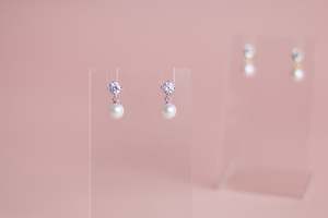 Willow Luxe Earrings: Hannah Pearl Drops
