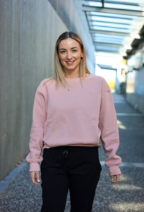 Willow Clothing: The Original Woman's Crew