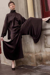 Maud Dainty: M.A. Dainty: Chocolate Toner Blouse