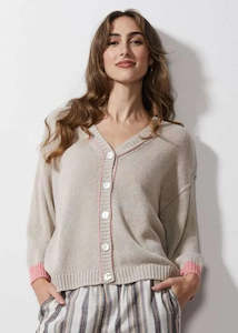 Ld Co: LD & Co Chunky Linen Cardi. Flax.