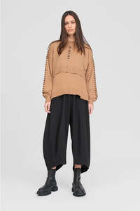 Taylor: TAYLOR: Stitched Article Sweater. Toffee/Black
