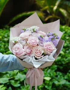 Flowers By Occasion: Mainly Roses