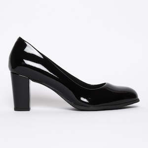 Shoes Heel: The Tall Pump Black Patent