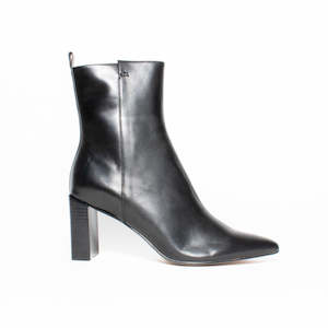 Ankle Boots Heel: Bratine Black