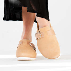 Slippers: Margot Camel Shearling
