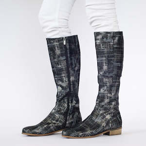 Long Boots: Strath Black Multi
