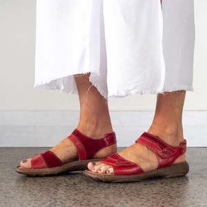 Josef Seibel: Debra 19 Red