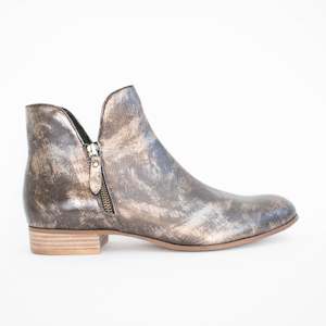 Faye Choc Metal Smudge