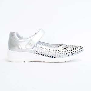 Orthotic Friendly: Blissed Silver
