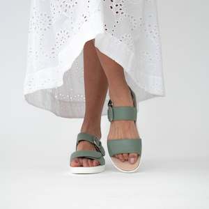 Orthotic Friendly: Edith Pebble Sage