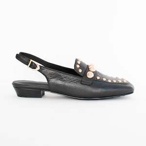 Tamara London: Breann Black