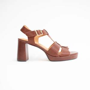 Sandals High: Sterlyn Tan