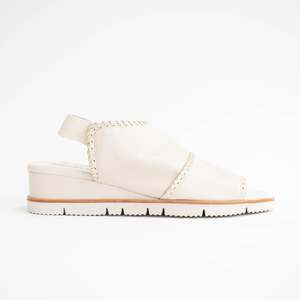 Sandals Mid: Sigma Egret Gold