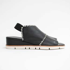 Sandals Mid: Sigma Black Bone
