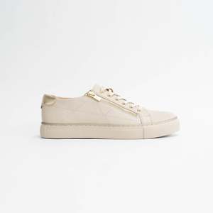 Orthotic Friendly: Pryor Almond Pale Gold