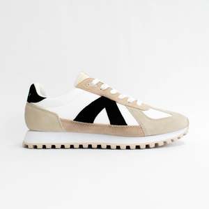 Gate White Tan Black
