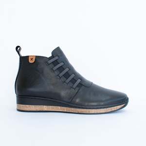 Ankle Boots Flat: Maddy Black
