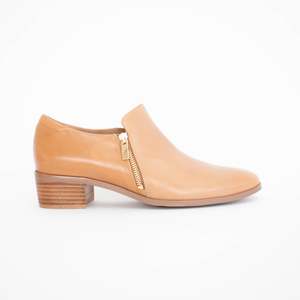 Shoes Mid: Geneva Tan