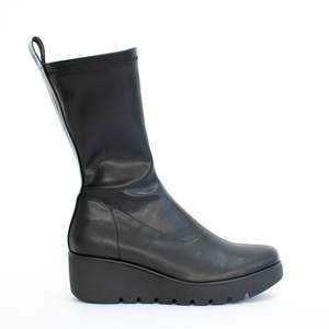 Petunia Black Black Patent