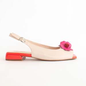 Sandals Flat: Saffy Nude Fuchsia
