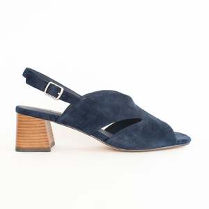 Sandals Mid: Akesh Navy Suede