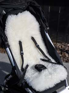 Cardrona: Sheepskin Pram Liner