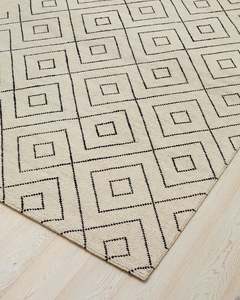 Rugs: Makalu - Feather