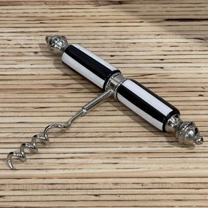 Home And Living: Traditional Cork Screw Wine Bottle Opener