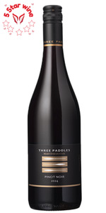Nga Waka Three Paddles Pinot Noir 2024