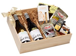 Two Pinot Wines and Nibbles NZ Delivery Wineplus