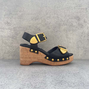 Black: KW AdrianaWedge