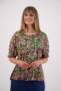 Tops: BriarW Simone P