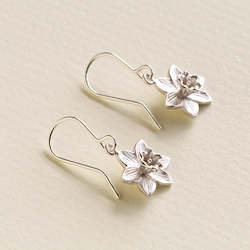 Flower Garden: Daffodil Earrings