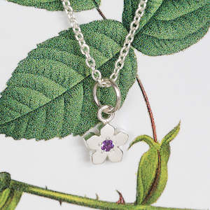 Necklaces: Birthstone Flower Necklace - February / Amethyst