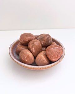 Peach Moonstone Tumble Nurturing & Emotional Balance With Energy