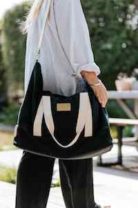 Under 100: Lake Tarawera Bag