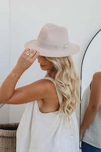 Hats Scarves: 100% Wool Fedora