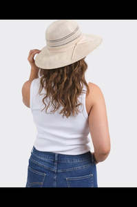 Hats Scarves: Tropic Hat