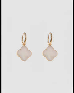 Shell Clover Earrings