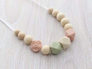 Silicone Necklace – Rose – Wolly&Co