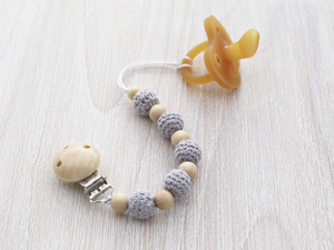 Pacifier Clip – Crochet – Wolly&Co