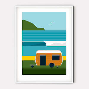 Greg Straight: Home and Away