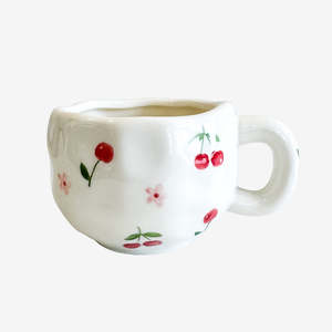 Drink Serve: Cherry Mug | White Red