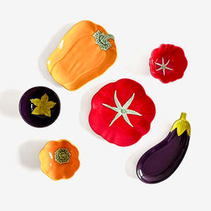 Veggie-Shaped Serveware
