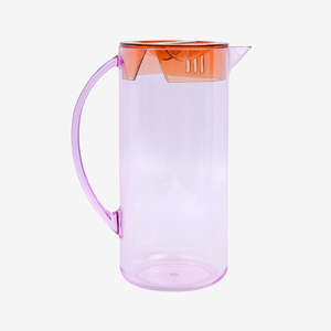 Live: The Hobbes Pitcher