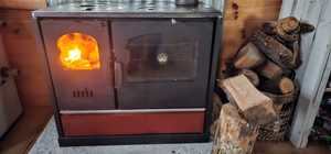 Products: 4020 Cast Iron Cooking Top Woodburner Stoves