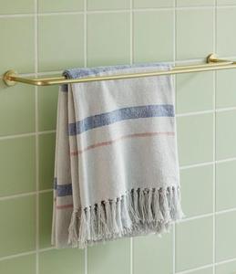 Cushions: Shell Plaid, summer throw in soft Blue, Pink and White. Size 140x200cm, 100% Cotton.