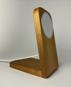 Products: Wooden Magsafe Stand (Rimu)