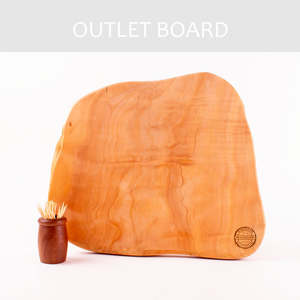 Outlet: B-GRADE | Macrocarpa Rustic Natural Edge Board 155